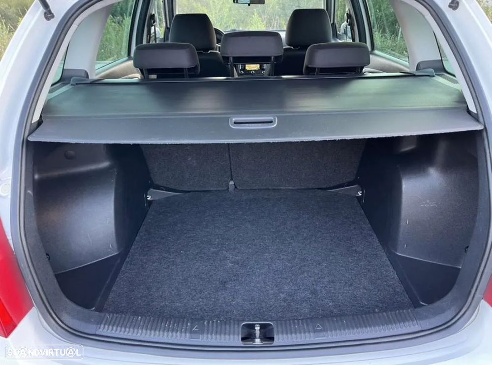 Skoda Fabia Break 1.2 TDi Greenline - 11