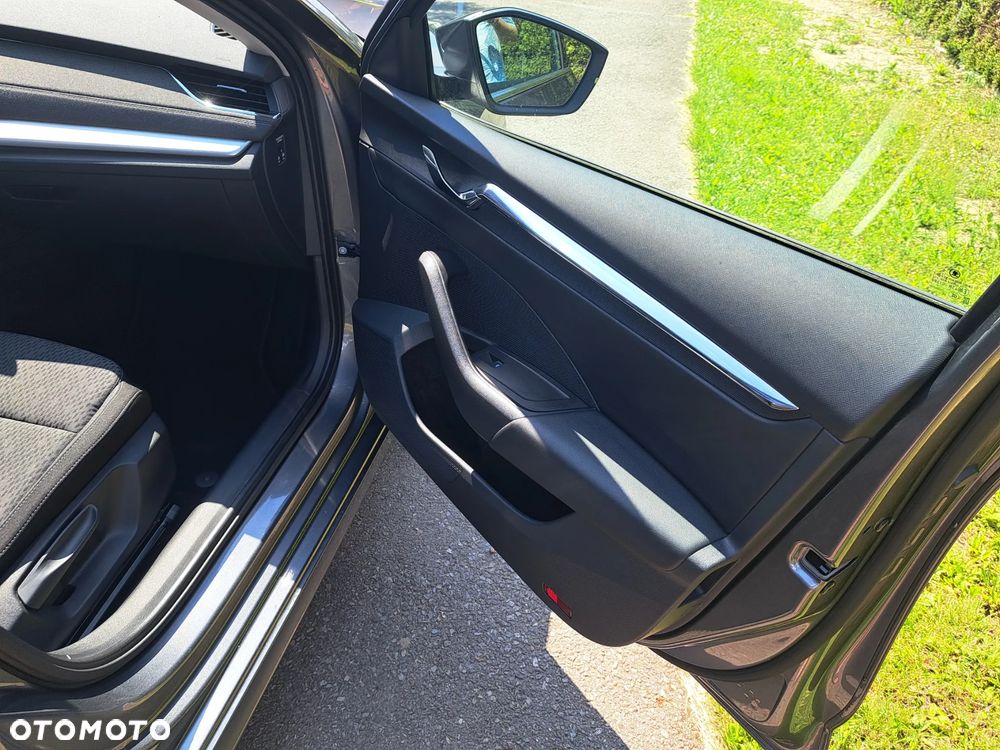 Skoda Octavia 2.0 TDI Style DSG - 31