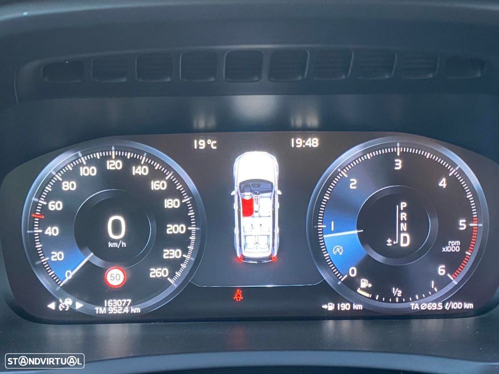 Volvo XC 90 2.0 D4 Momentum - 18