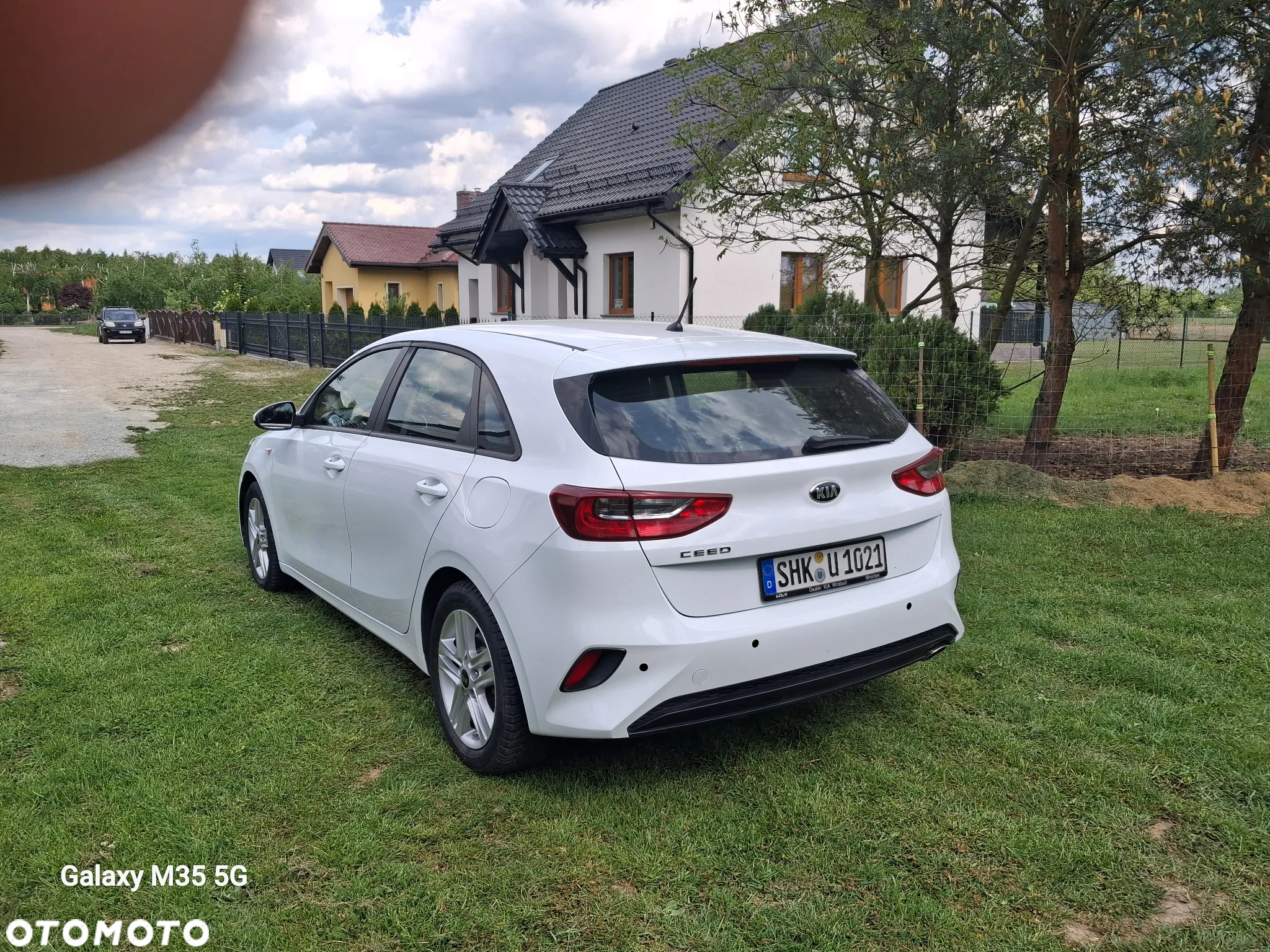 Kia Ceed - 4