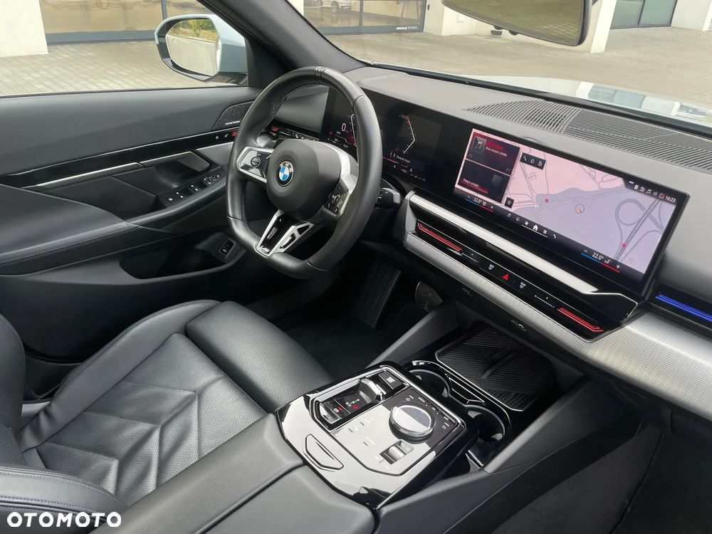 BMW Seria 5 - 18