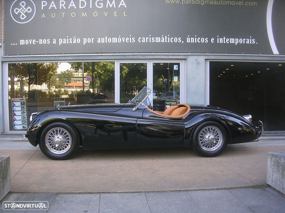 Jaguar XK - 7