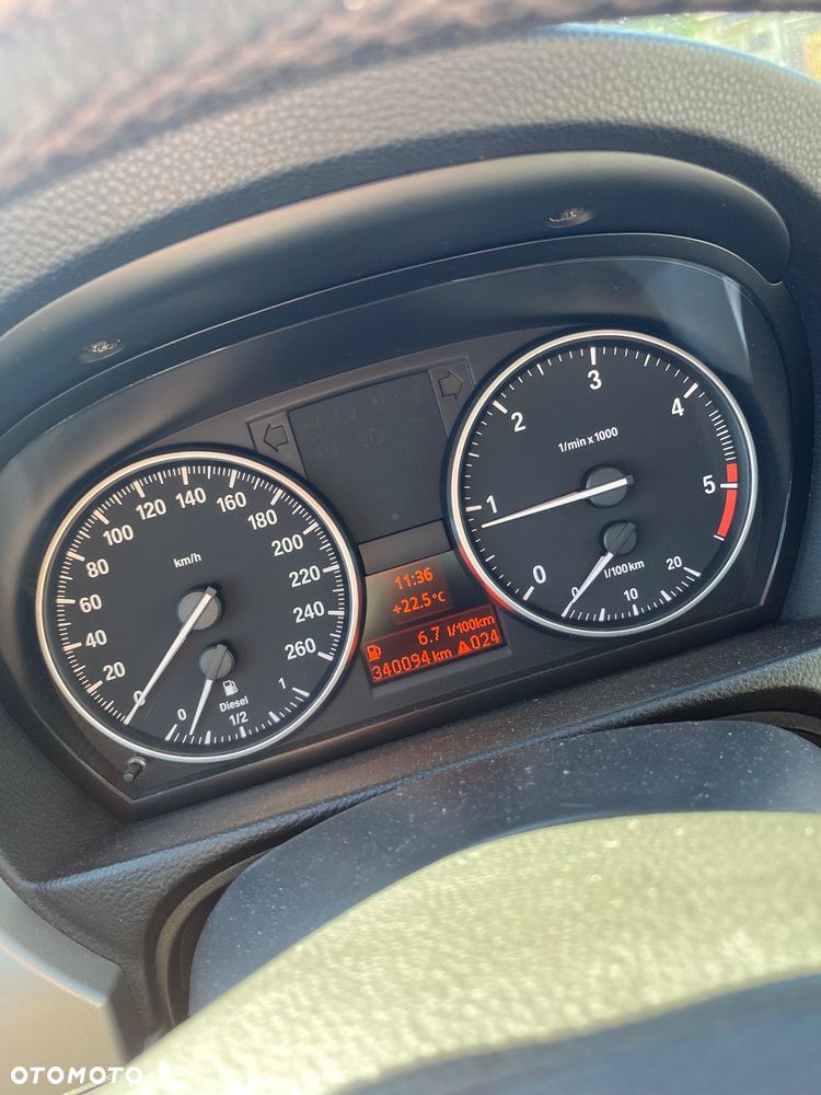 BMW Seria 3 320d - 12