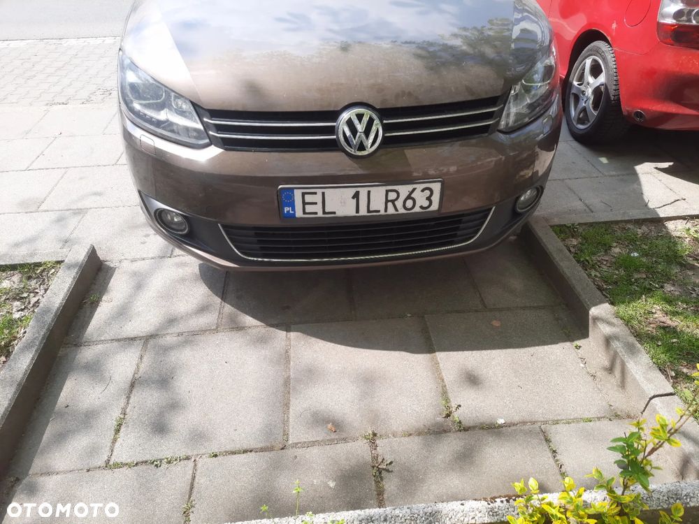 Volkswagen Touran 2.0 TDI DPF DSG Highline - 3