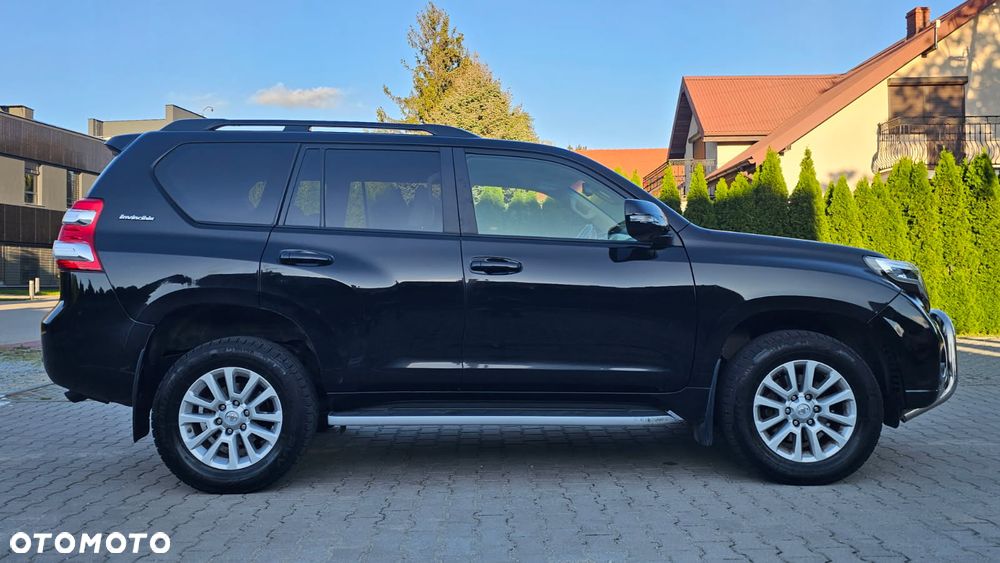 Toyota Land Cruiser LC 2.8 D-4D Invincible - 8