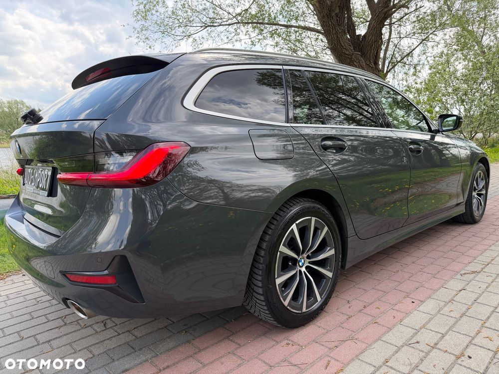 BMW Seria 3 320d Edition Luxury Line Purity - 3
