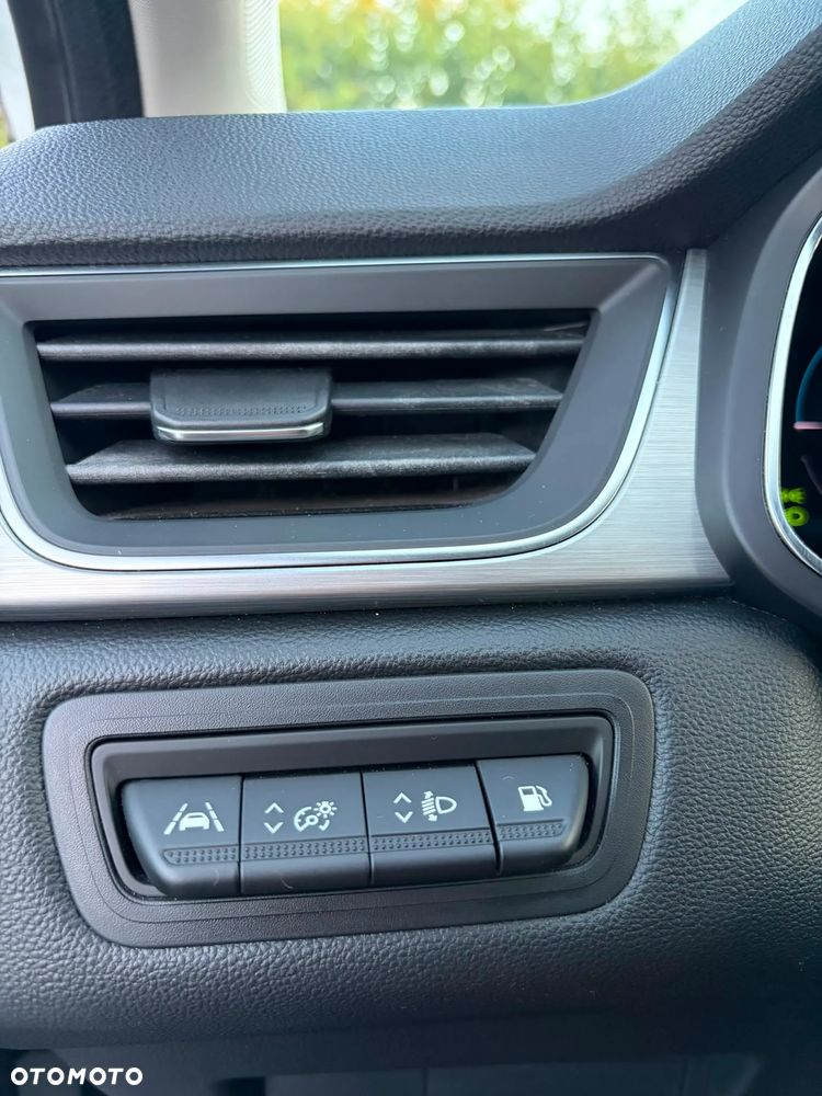 Renault Captur 1.6 E-TECH Plug-In Intens - 34