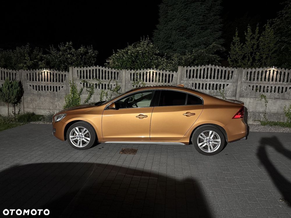 Volvo S60 D5 Summum - 5