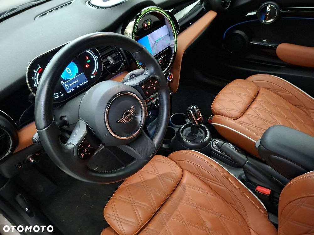 MINI Cooper Classic Trim - 11