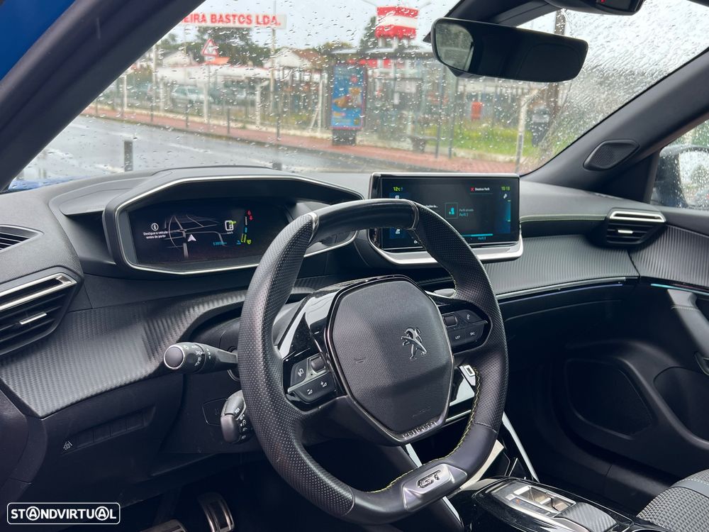 Peugeot e-2008 GT - 8
