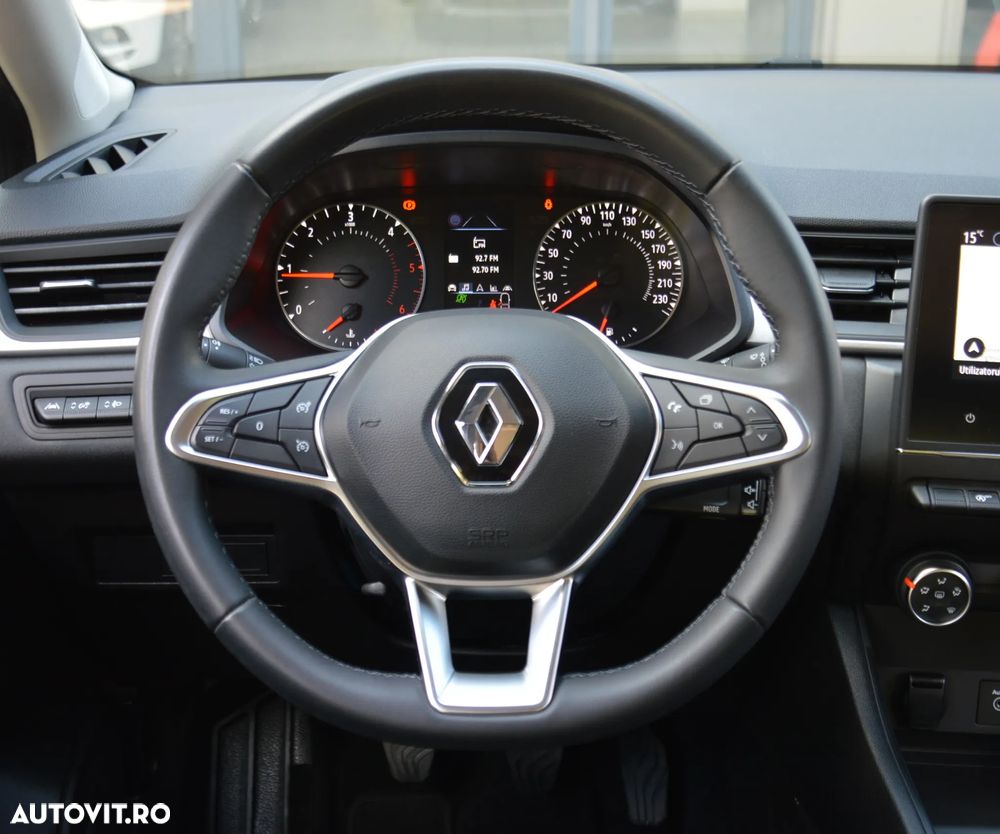 Renault Captur BLUE dCi 115 BUSINESS EDITION - 26