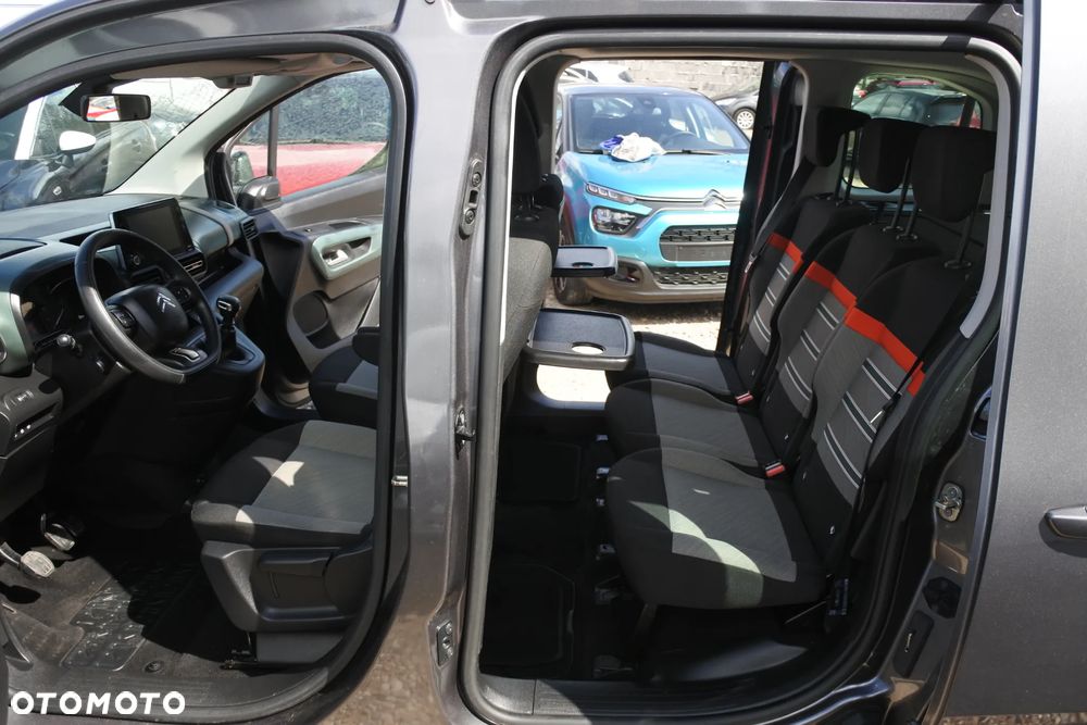 Citroën Berlingo XL PureTech 110 SHINE - 13