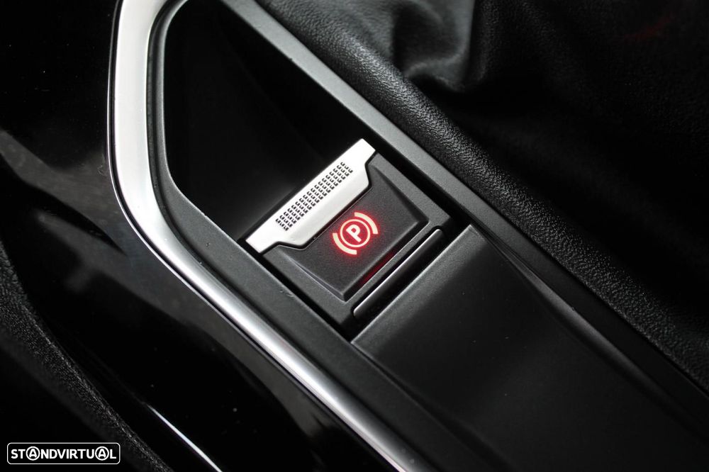 Peugeot 3008 1.5 BlueHDi Allure - 21