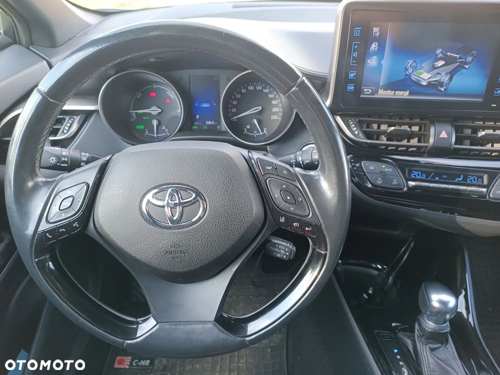 Toyota C-HR - 14
