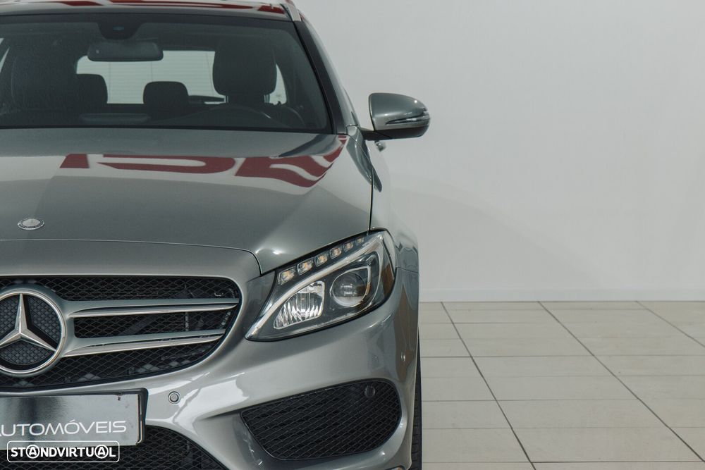 Mercedes-Benz C 300 BlueTEC Hybrid AMG Line - 3