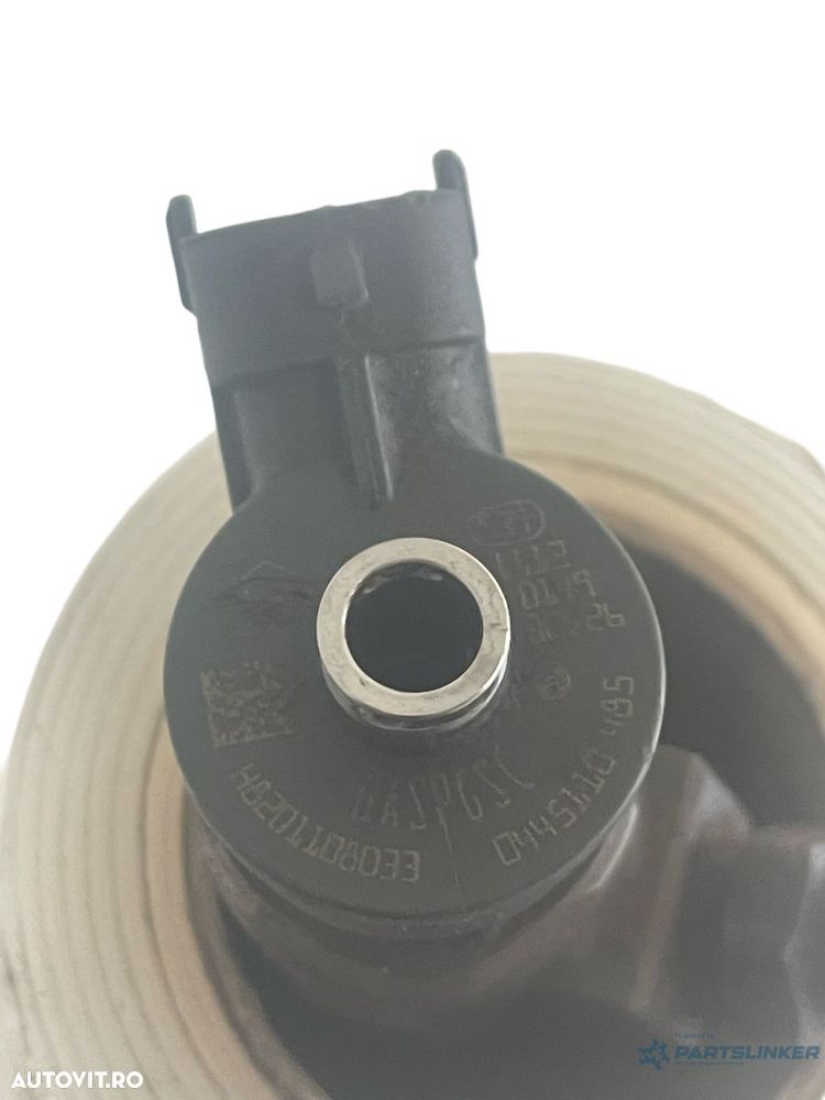 Injector combustibil DACIA LOGAN II 2012 - > 0445110485 H8201108033 - 2