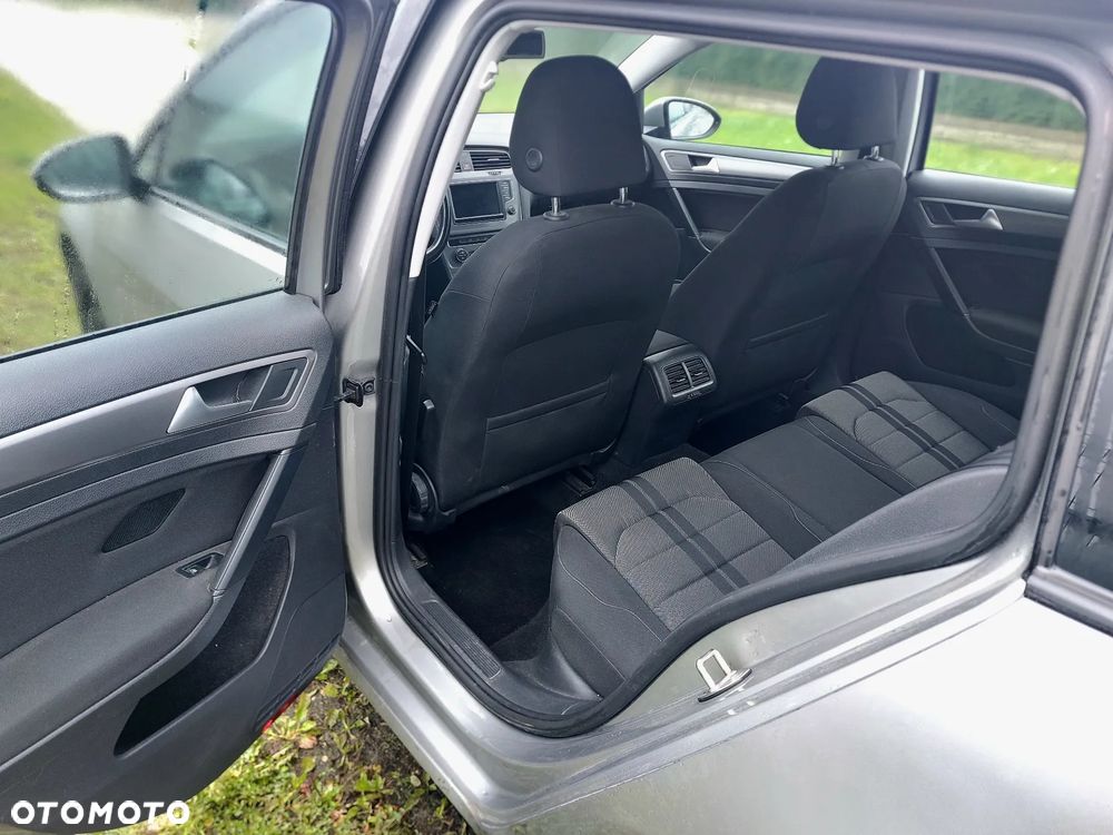 Volkswagen Golf 1.2 TSI BMT Comfortline - 20