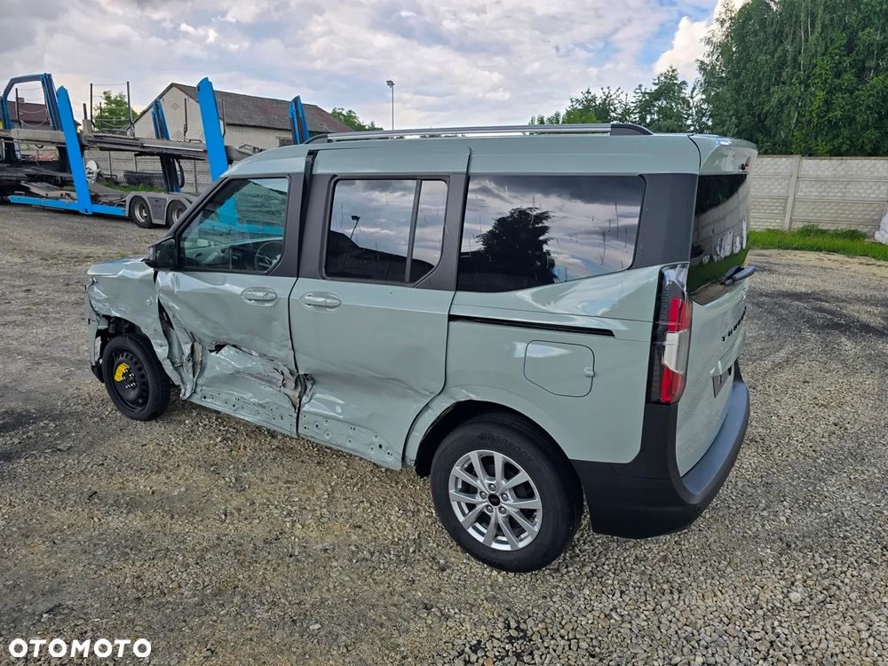 Ford Tourneo Courier 1.0 EcoBoost TREND - 12