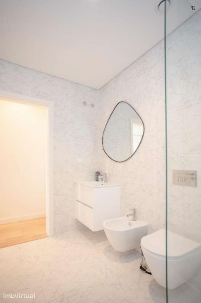 Apartamento com 1 quartos - localizado em Santo Ildefonso Porto - Grande imagem: 3/13