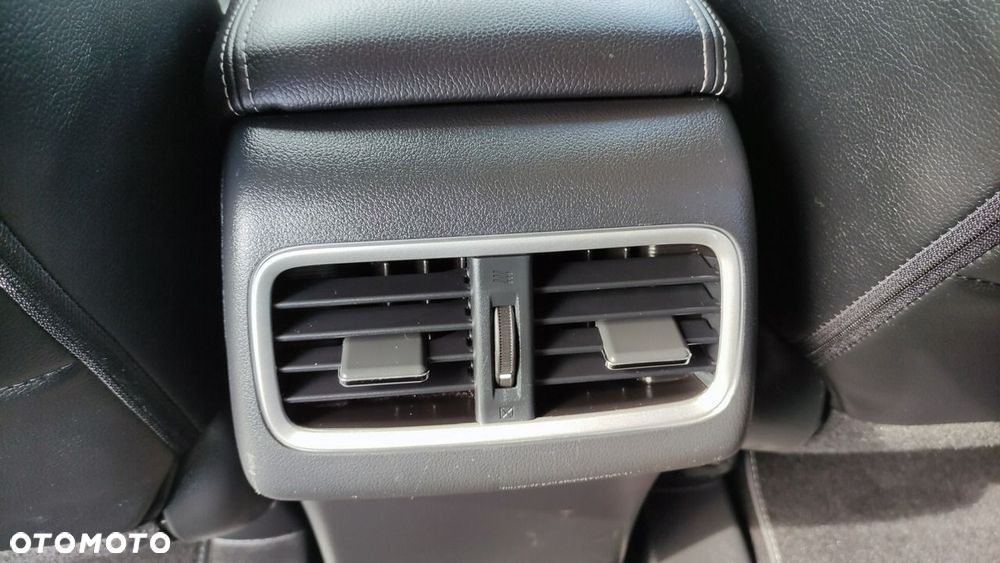 Honda CR-V 1.6i-DTEC Elegance Plus (Honda Connect+) / (2WD) - 27