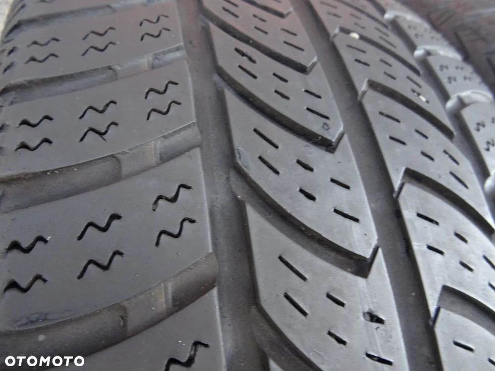 225/55/R17C 109/107T Continental Van contact winter 2 - 3