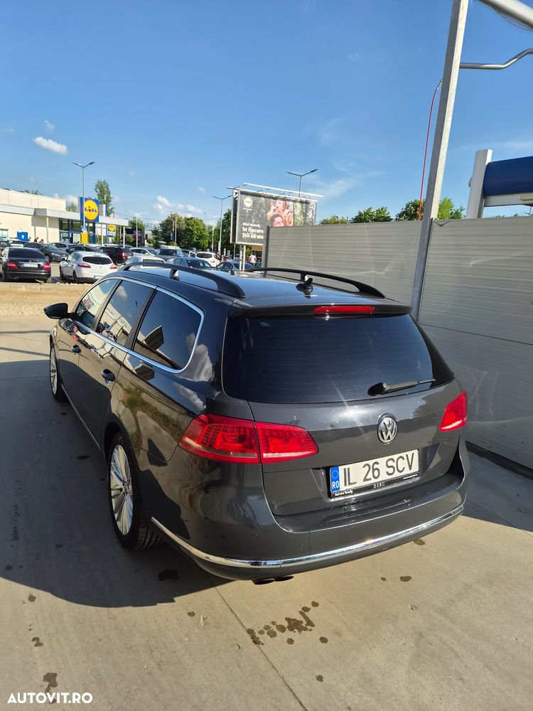 Volkswagen Passat 2.0 TDI 4Motion BlueMotion Technology Comfortline - 3