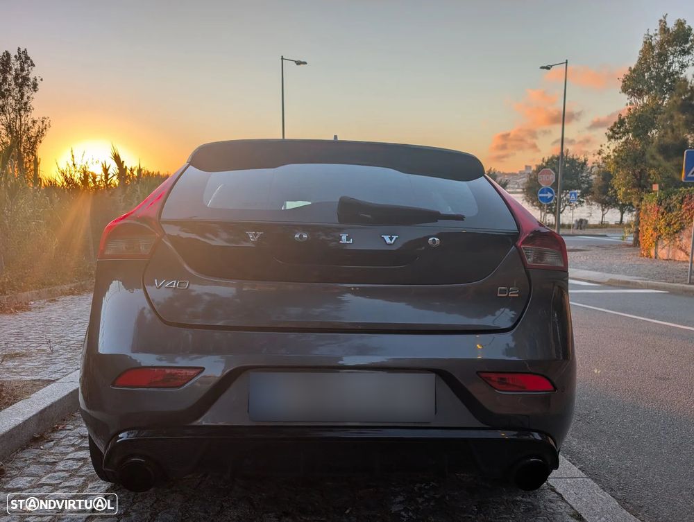 Volvo V40 D2 - 5