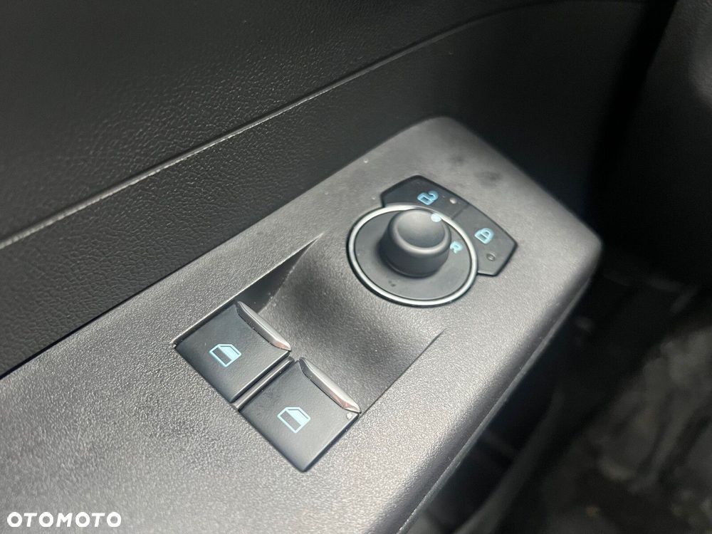 Ford transit-courier Transit Courier elektryczny 136 KM VAN - 12