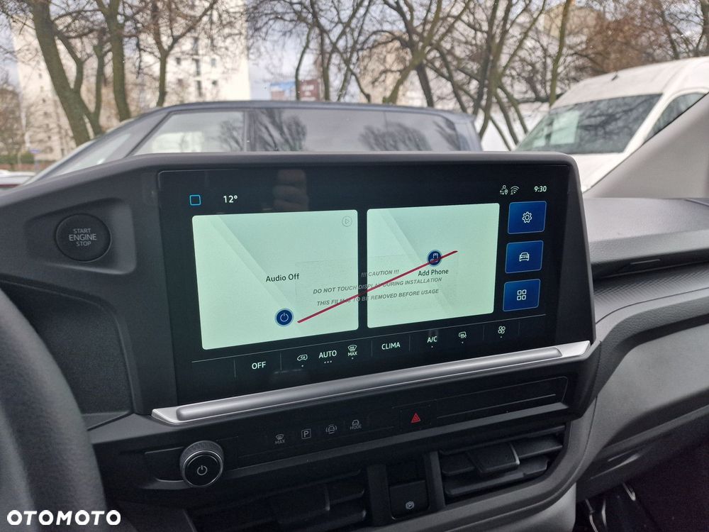 Volkswagen Transporter - 11