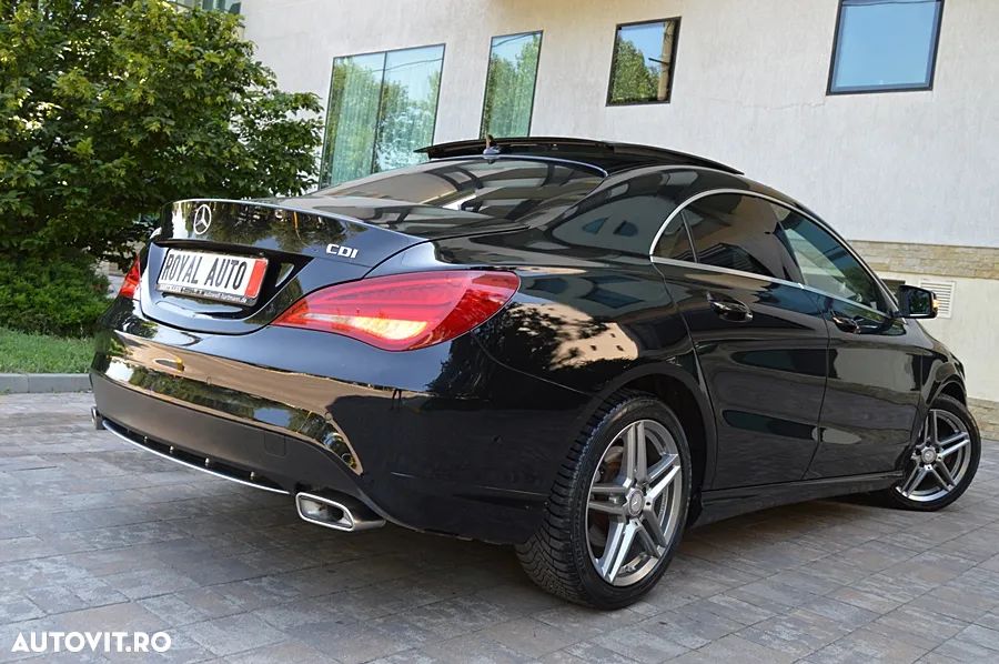 Mercedes-Benz CLA 220 CDI 7G-DCT AMG Line - 13