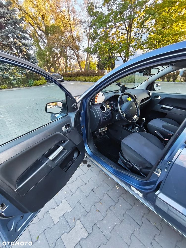 Ford Fusion 1.6 TDCI Elegance - 8