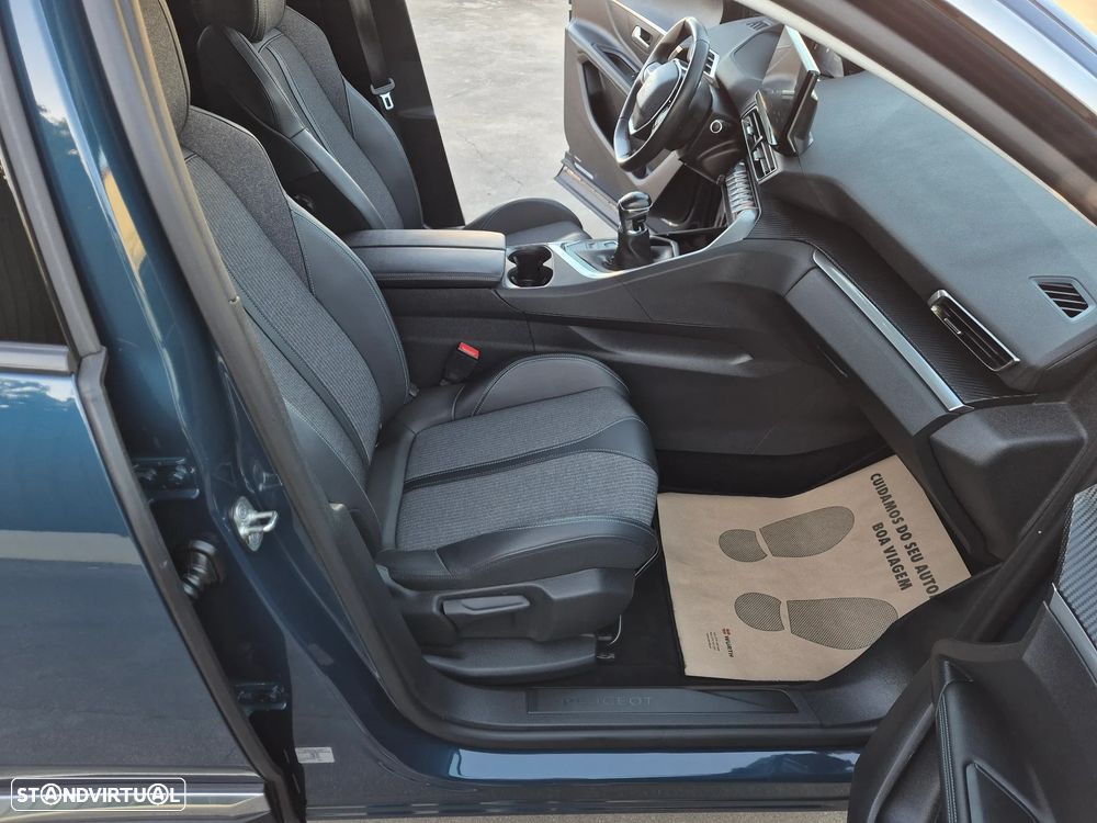 Peugeot 3008 1.5 BlueHDi Allure Pack - 43