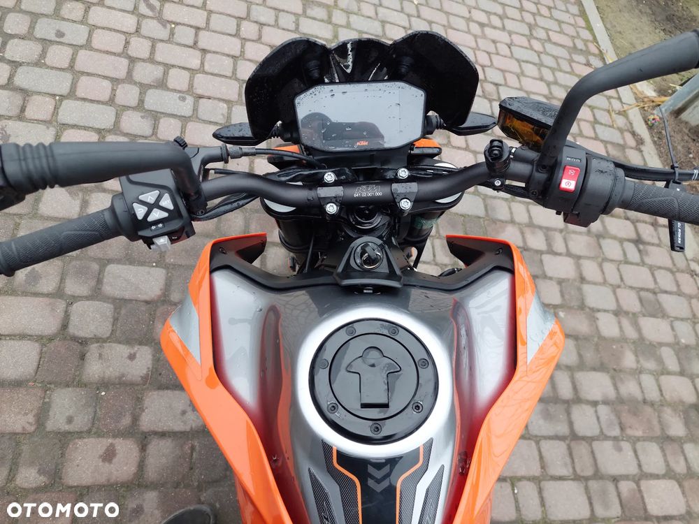KTM Duke - 11