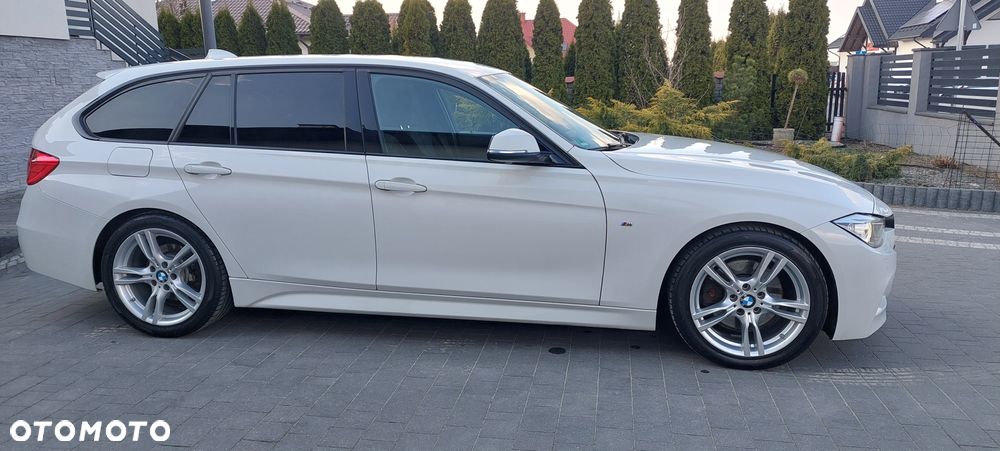 BMW Seria 3 325d Sport-Aut - 27