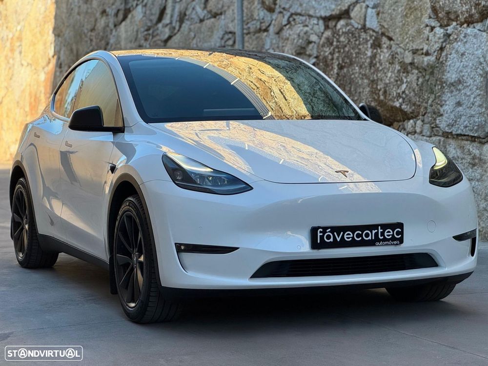 Tesla Model Y Long Range Tração Integral - 22