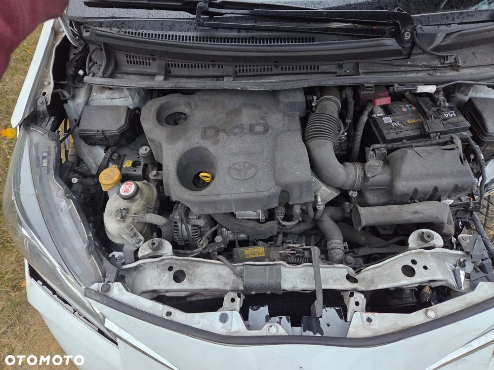 Toyota Yaris 1.4 D-4D Active - 16