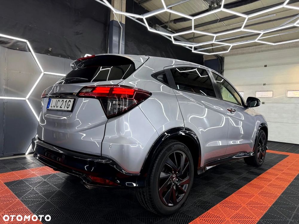 Honda HR-V 1.5 i-VTEC TURBO Sport - 10