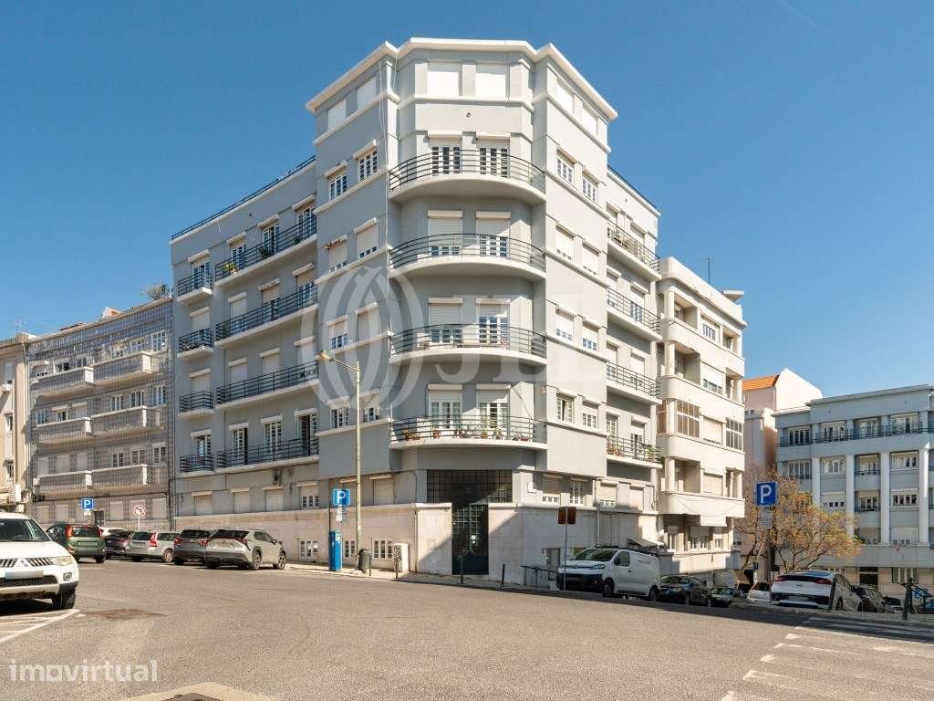 Loja localizada na Rua Artilharia Um, em Lisboa - Grande imagem: 2/27