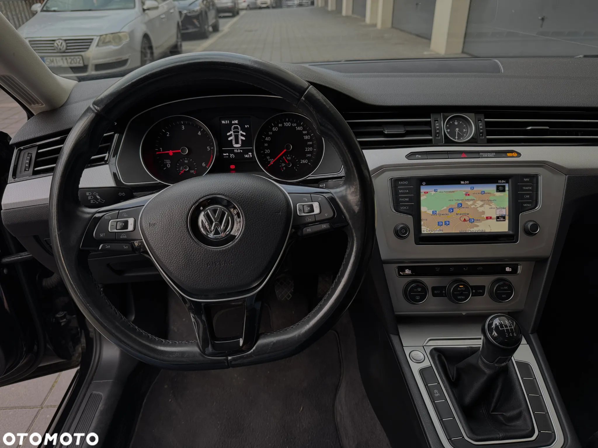 Volkswagen Passat 2.0 TDI EVO Business - 10