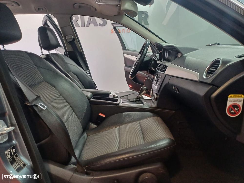 Mercedes-Benz C 200 - 10