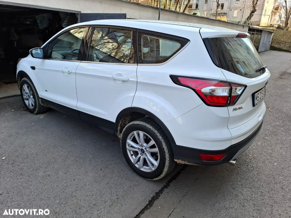 Ford Kuga 2.0 TDCi 4WD Powershift ST-Line - 5