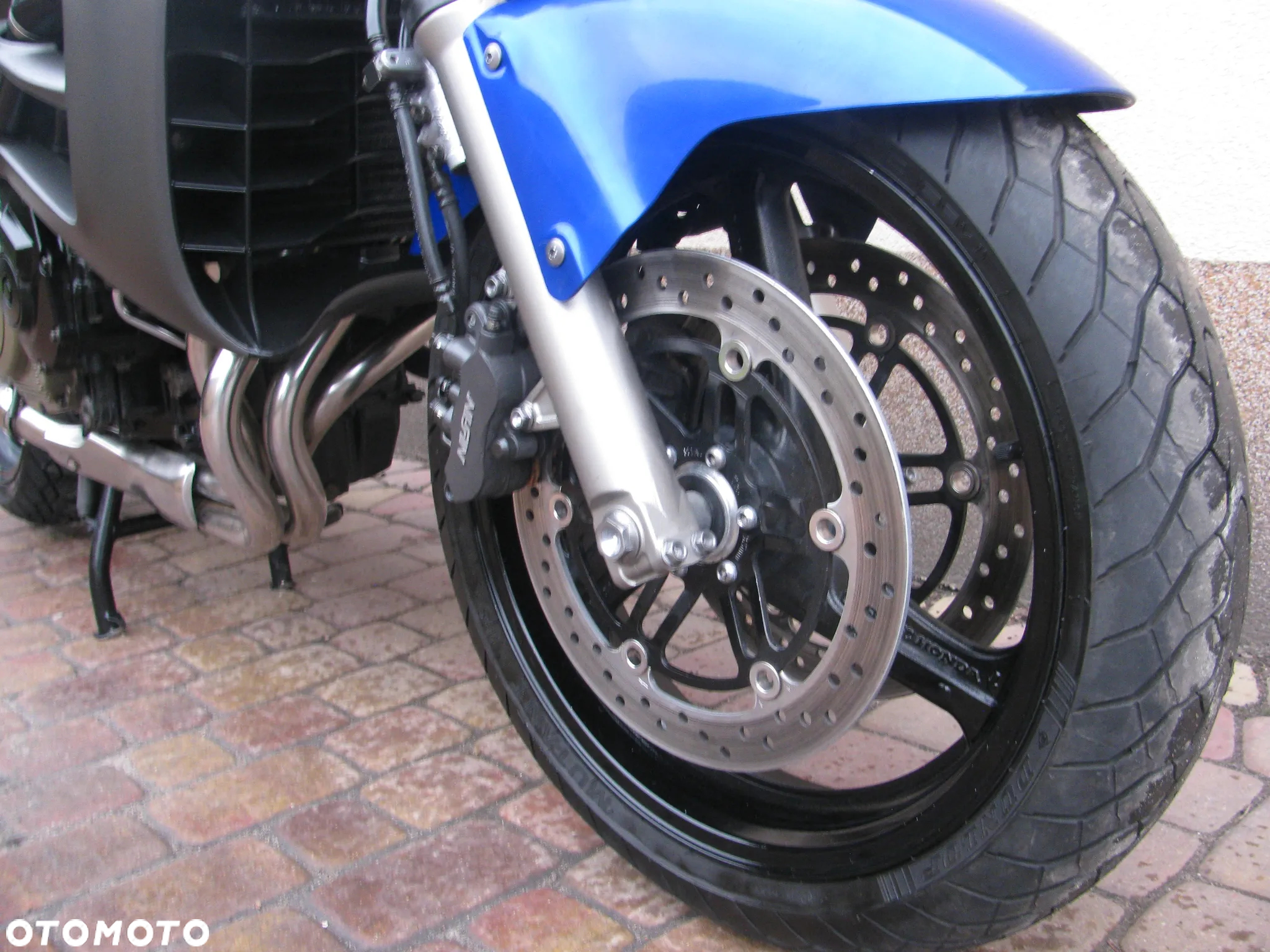 Honda X11 - 5