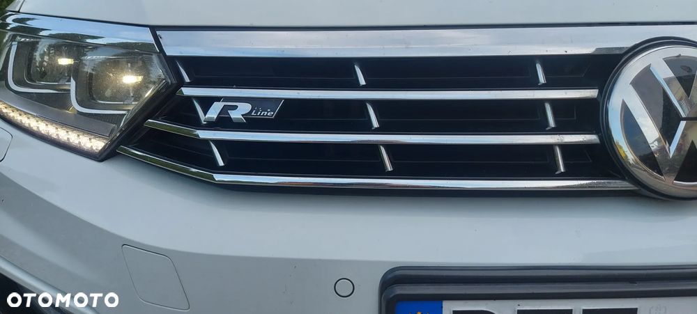 Volkswagen Passat - 28