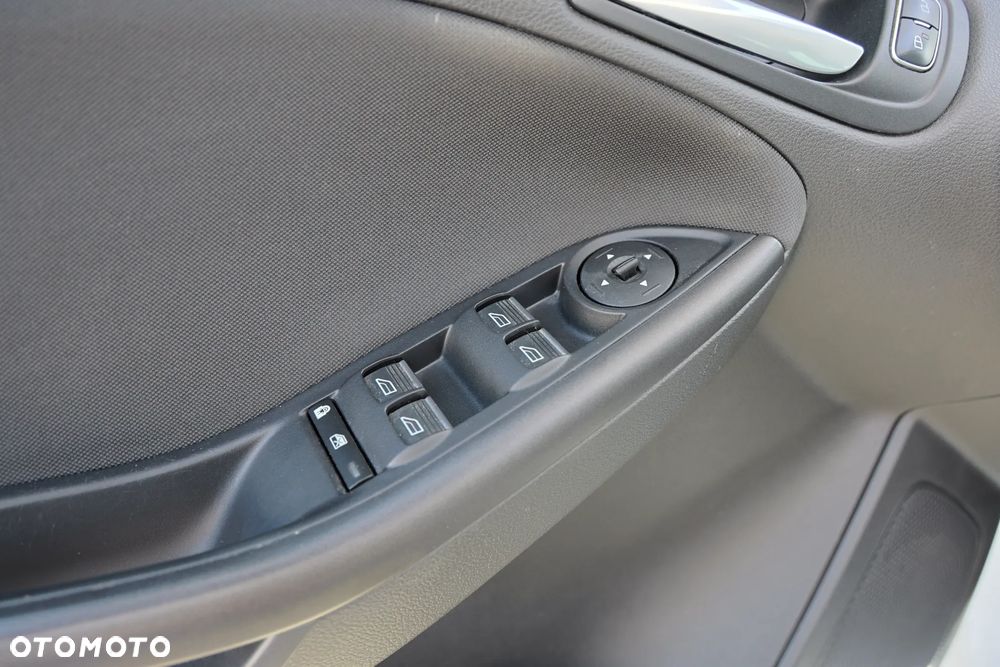 Ford Focus 1.6 TI-VCT Trend - 14