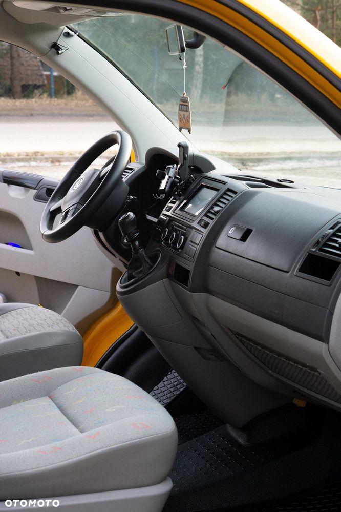 Volkswagen Transporter - 16