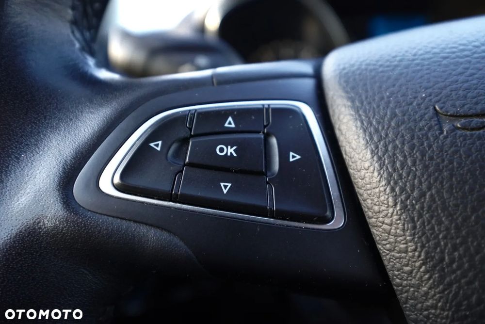 Ford Focus 1.0 EcoBoost Edition Start - 38