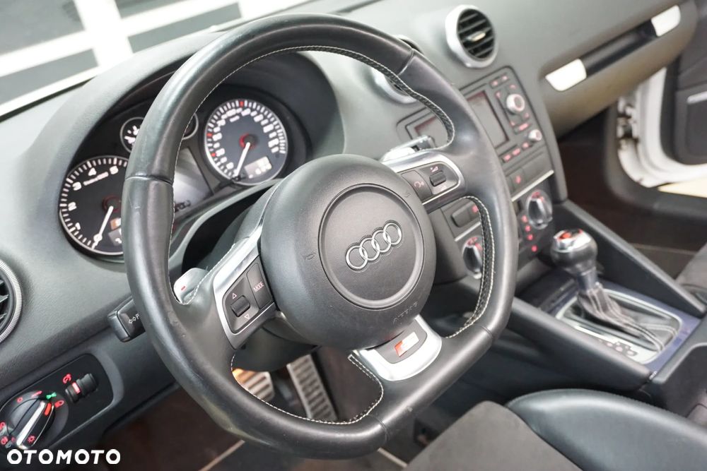 Audi S3 2.0 TFSI Quattro S tronic - 23