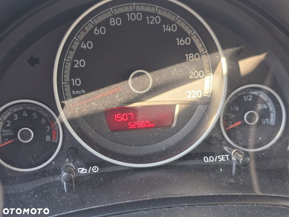 Volkswagen up! 1.0 move - 6