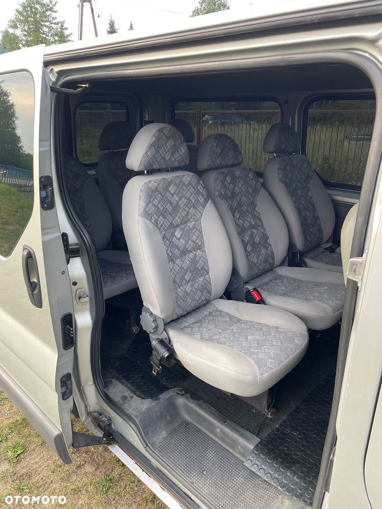 Opel Vivaro Tour - 4