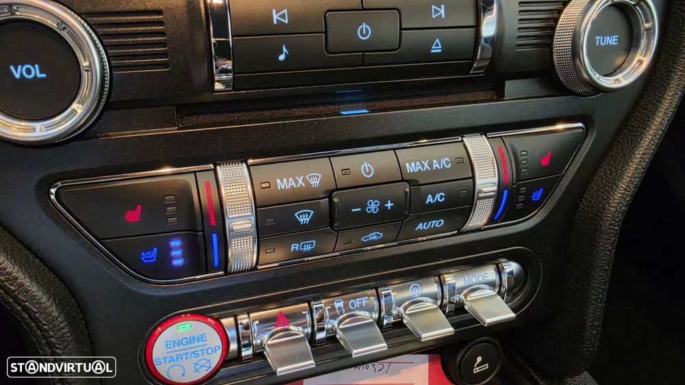 Ford Mustang Cabrio 2.3 Eco Boost - 50